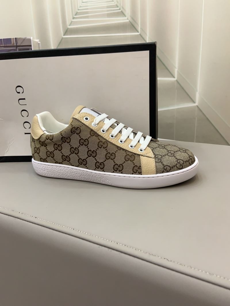 Gucci Sneakers